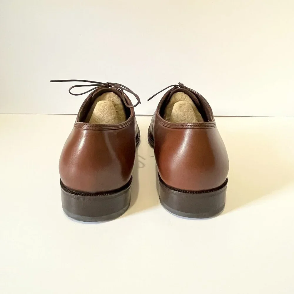 Brown Salvatore Ferragamo Dress Shoe - Picture 5 of 8